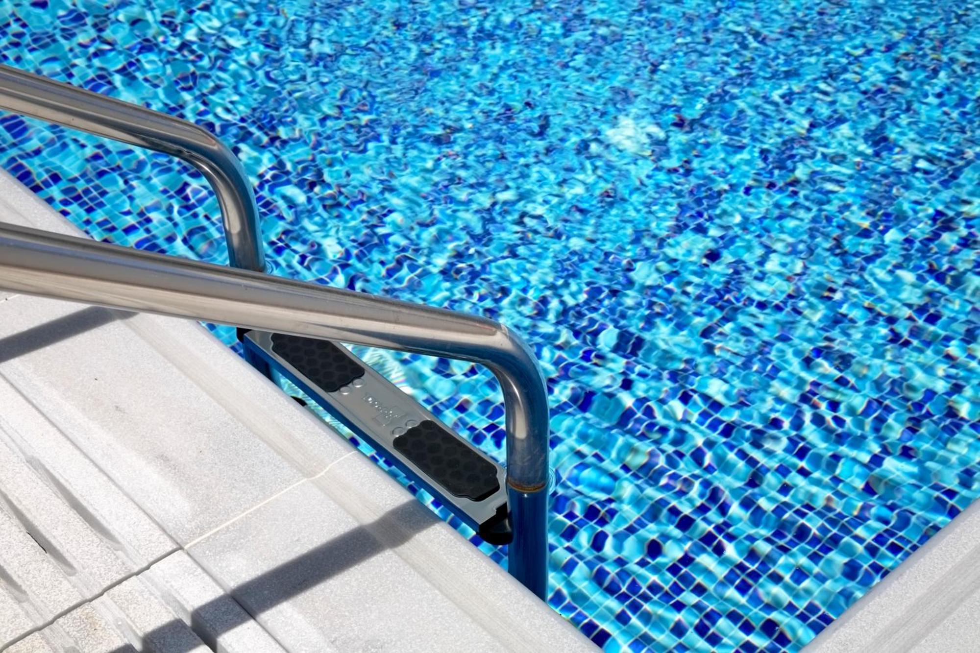 Seaview Luxury Villa Jacuzzi & Pool! 2 Min Beach بروتاراس المظهر الخارجي الصورة