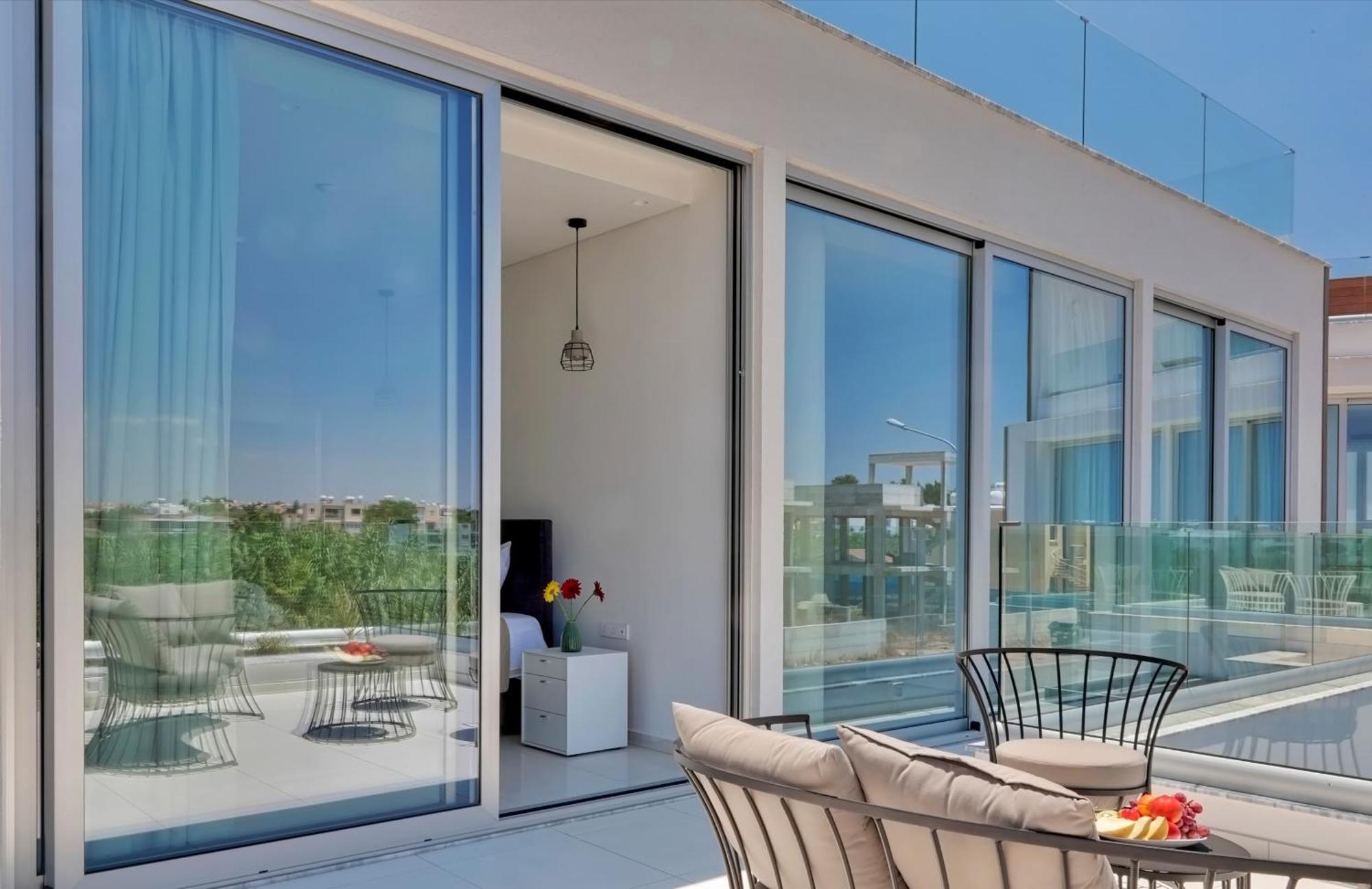 Seaview Luxury Villa Jacuzzi & Pool! 2 Min Beach بروتاراس المظهر الخارجي الصورة