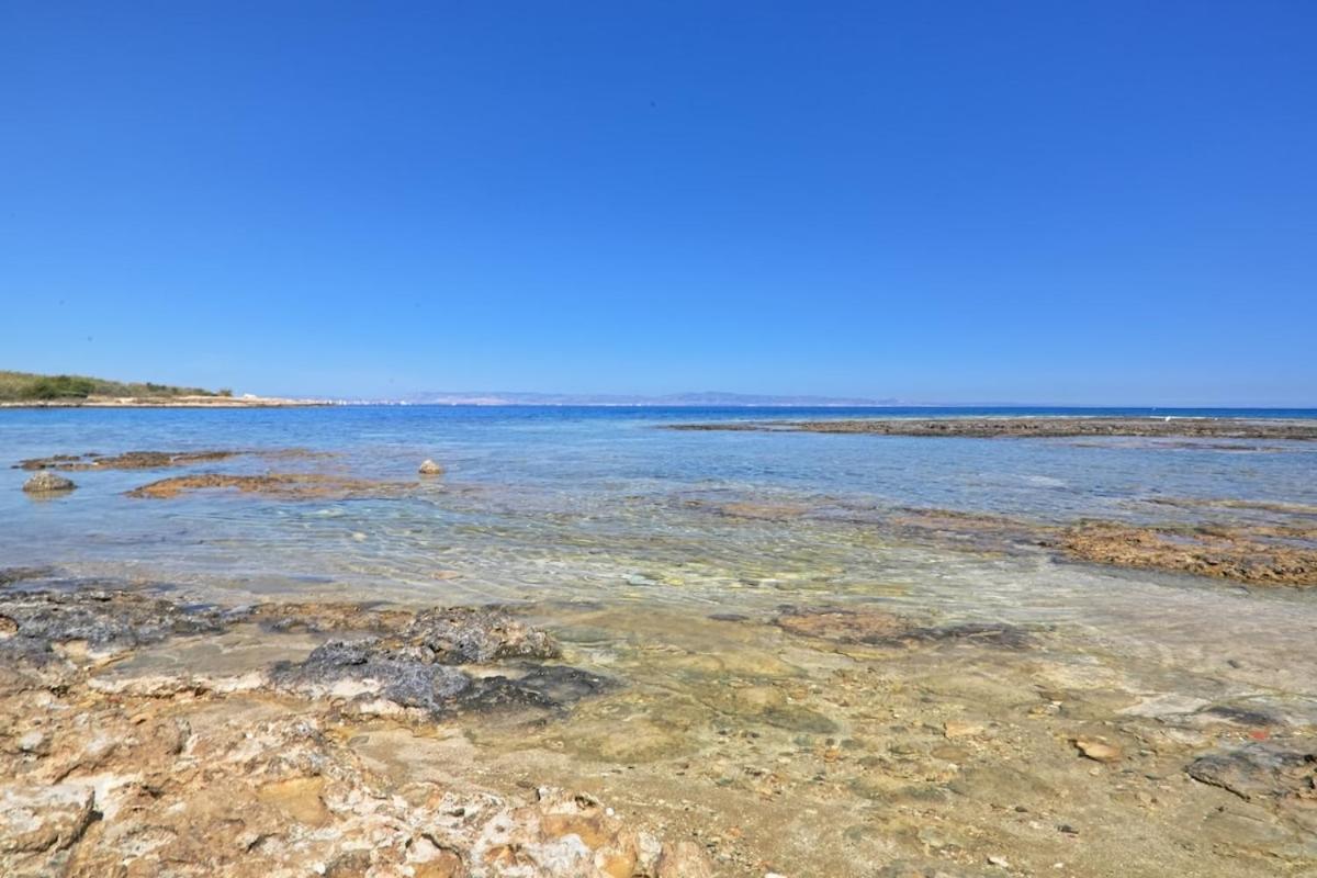 Seaview Luxury Villa Jacuzzi & Pool! 2 Min Beach بروتاراس المظهر الخارجي الصورة